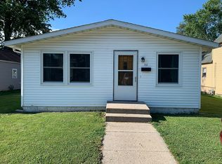 112 E Elm St, Rensselaer, IN 47978