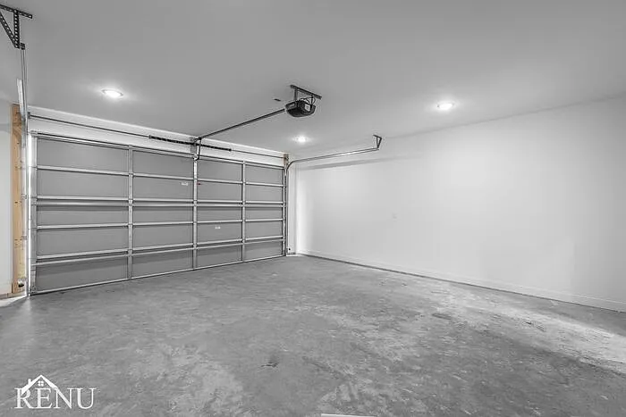 5691 Sofias Cir — Photo 17
