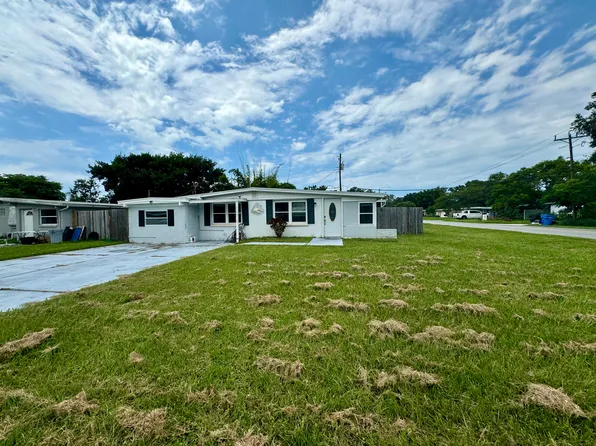 10978 104th St, Largo, FL 33773