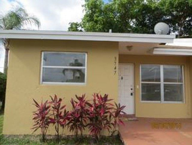 1st image of 3747 Mil Lake Cir