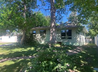 812 49th St S, Great Falls, MT 59405