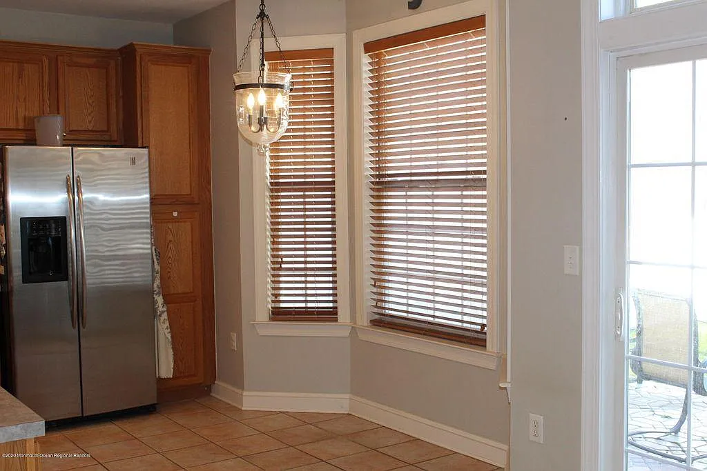 Shinnecock Dr, Manalapan — Photo 2