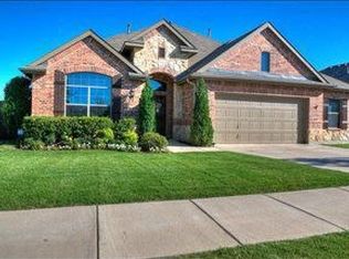 8156 Timber Fall Trl, Fort Worth, TX 76131