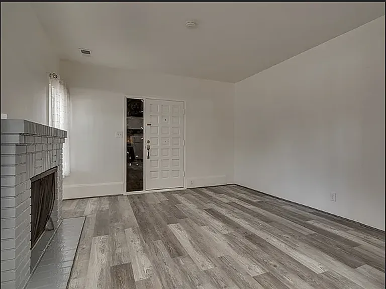 1500 Watt St — Photo 7