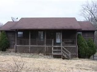 2422 Toler Rd, Woodlawn, TN 37191