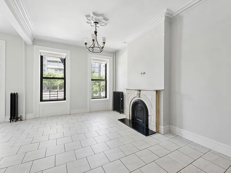 80 Orange St #2 — Photo 3