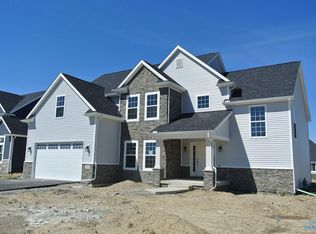 7860 Iron Horse Rd, Monclova, OH 43542