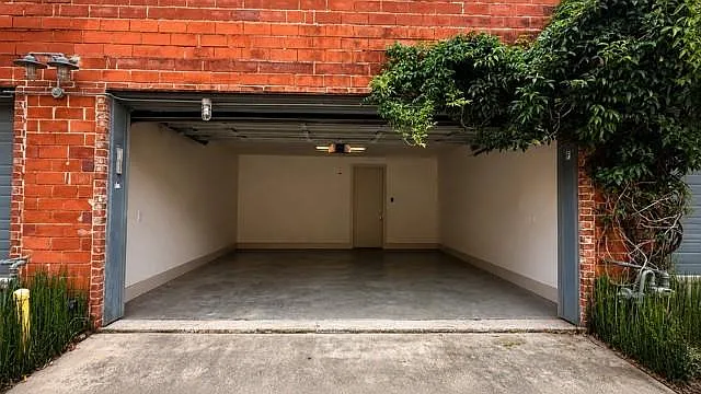 1717 W Webster St #F — Photo 21