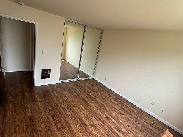 354 25th Ave #2 — Photo 7