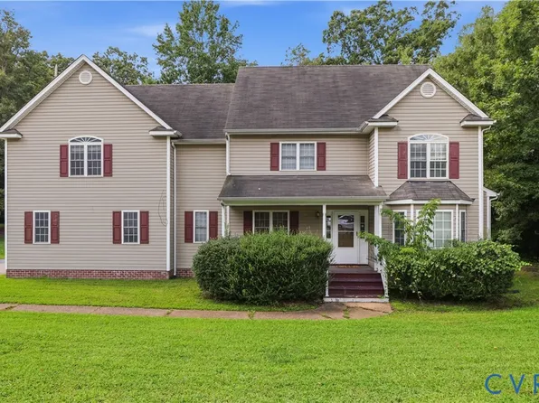1300 Lomond Dr, Midlothian, VA 23114