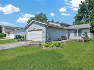 1051 Karen Dr, Joliet, IL