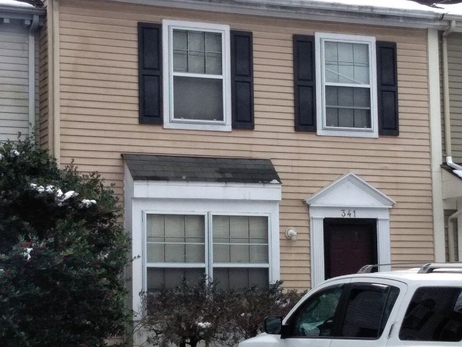 2nd image of 341 Glade Ln