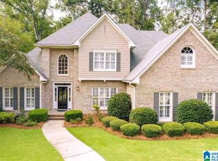 1800 Surrey Oaks Ln, Birmingham, AL 35243