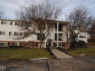 490 Baldwin Ave, Rochester, MI 48307