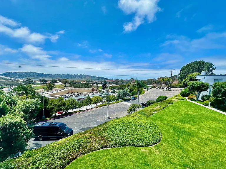 821 America Way — Photo 22
