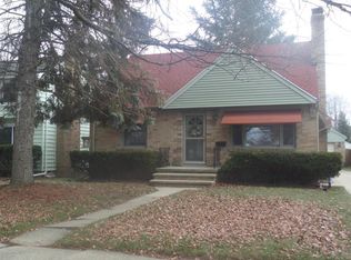 2317 Wellington Rd, Lansing, MI 48910