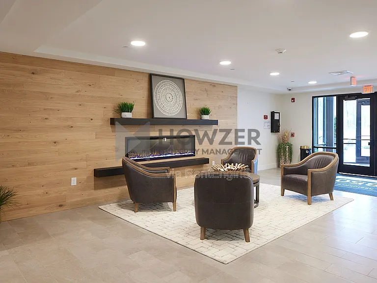 850 Falmouth Rd — Photo 33