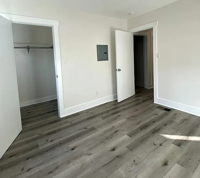 5528 Franklin Ave — Photo 9