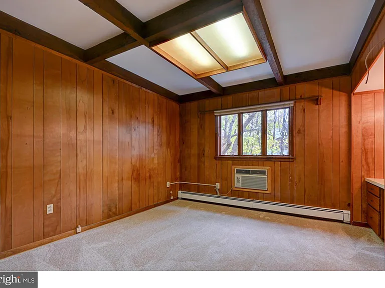 181 Cranbury Rd — Photo 14