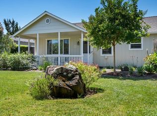 99 1st St, Healdsburg, CA 95448