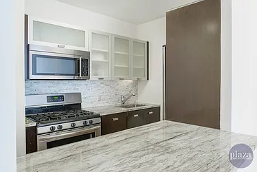 Rented by Plaza Real Estate Group