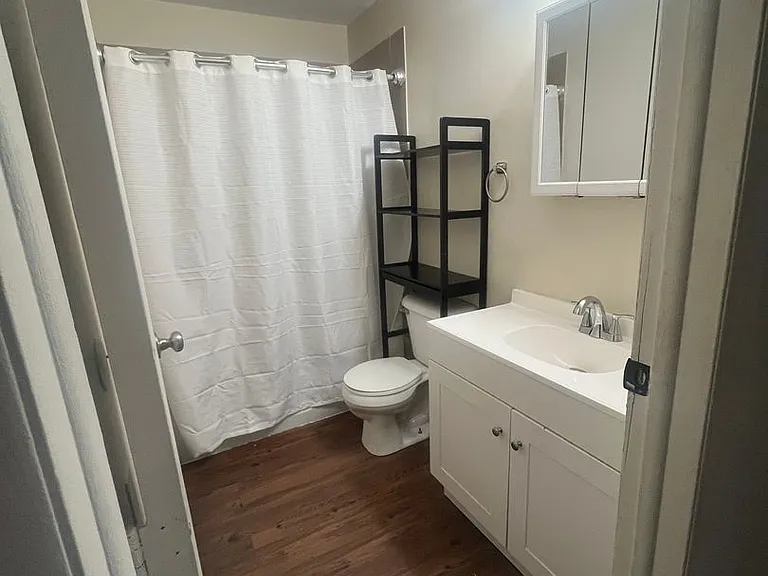 4365 Parkway Dr — Photo 7