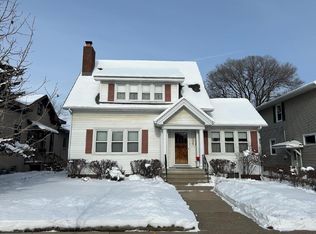 1923 State St, La Crosse, WI 54601