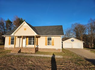 257 Maxwell Hill Rd, Pulaski, TN 38478
