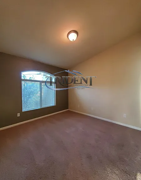 1221 Plumas Links St — Photo 27