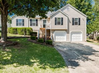 10830 Plantation Dr, Johns Creek, GA 30022