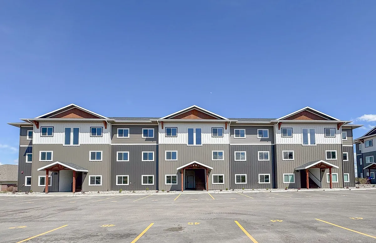 Building Photo - 941 Covey Run Rd #312