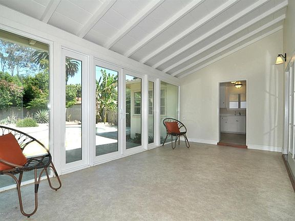 4th image of 1220 Brookmere Rd