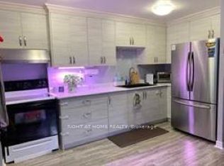 4062 Lawrence Ave E #107, Toronto, ON M1E 4V5