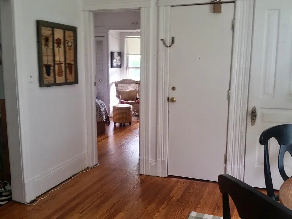 1009 Packard St #1