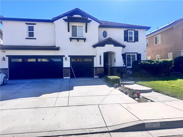 11785 Forest Park Ln, Victorville, CA 92392