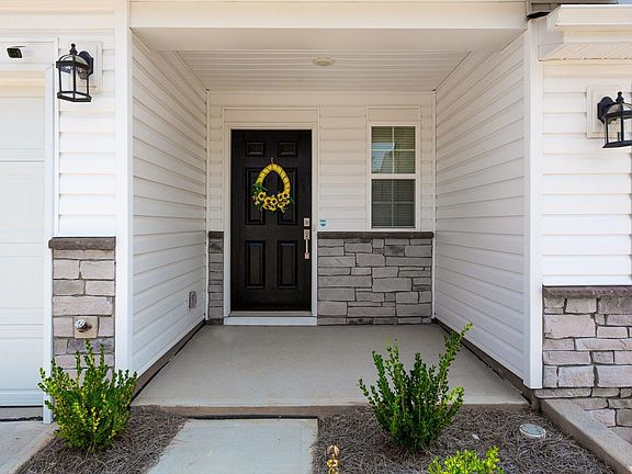 2nd image of 3074 Whispering Willow Ct