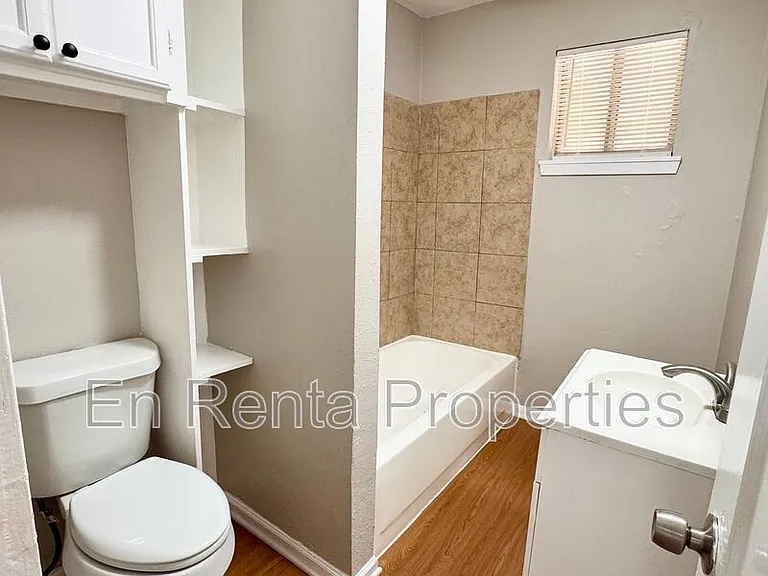 525 W Hammond St — Photo 18