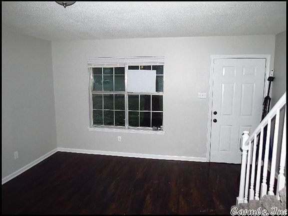 3rd image of 1805 Sanford Dr APT 1