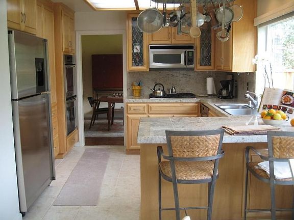 4th image of 6692 Mount Hope Dr
