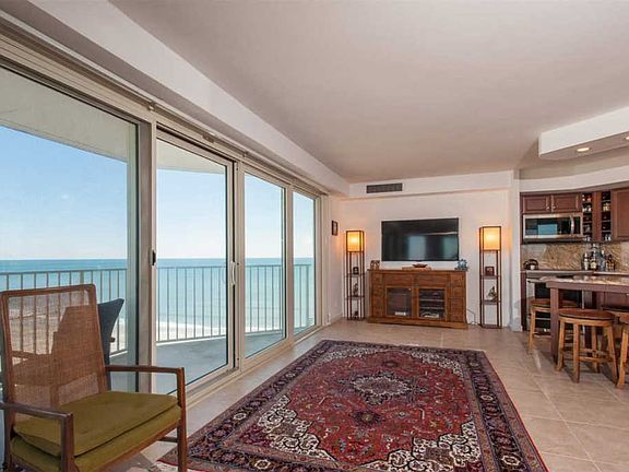5th image of 921 Park Pl APT 1014