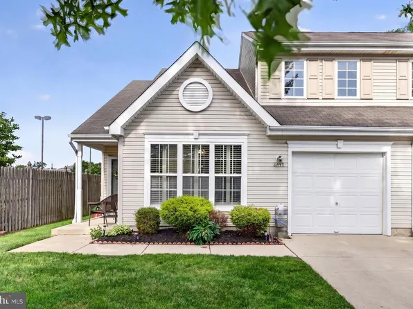 4511 Shapley Ct, Pennsauken, NJ 08109