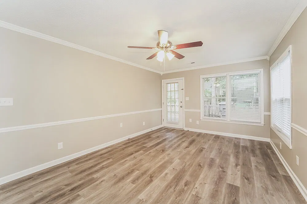 3 bed, 2.0 bath, 1678 sqft, $2,880 — Photo 4