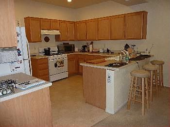 2nd image of 4433 Mount Penteli Ave