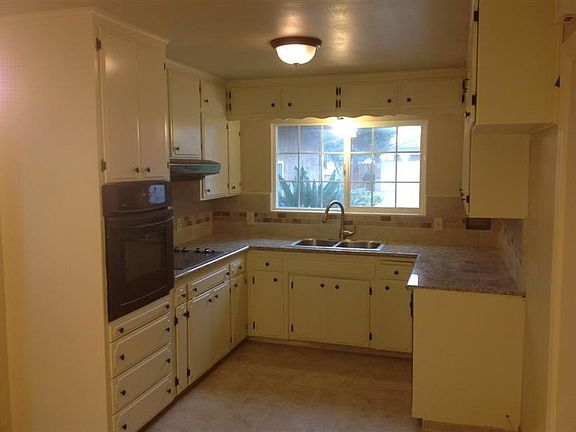 3rd image of 2846 W San Gabriel Ave