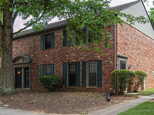 3099 Colonial Way APT M, Atlanta, GA 30341