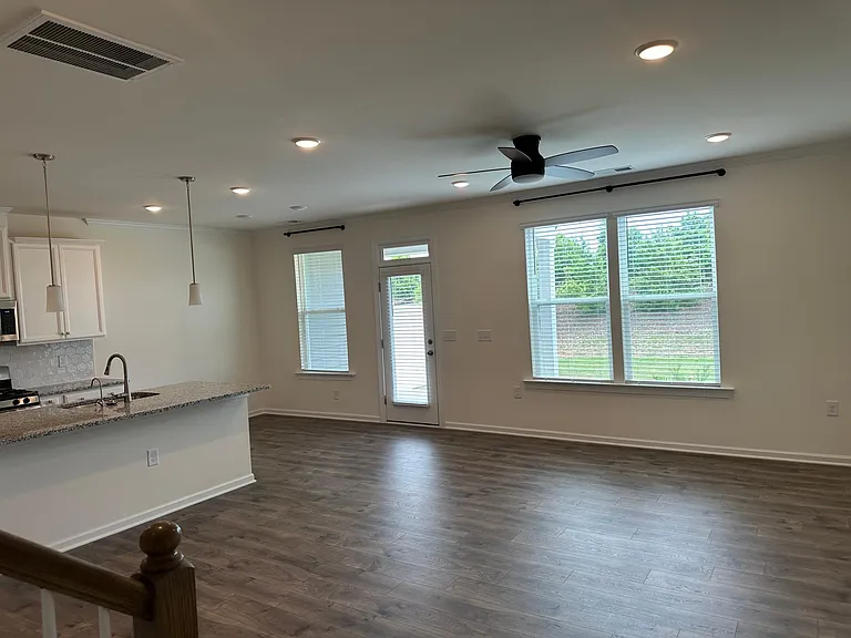 317 Kephart Way — Photo 6