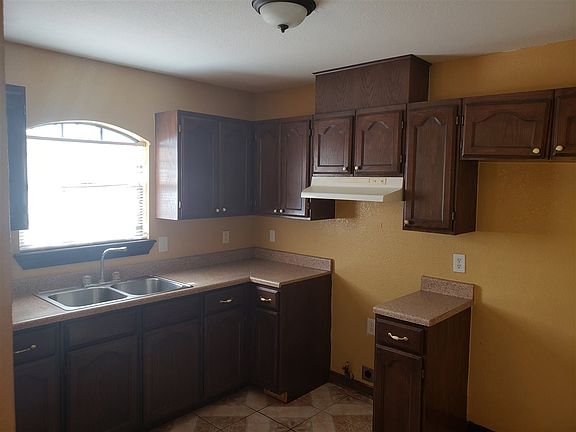 5th image of 4516 Susie Dr