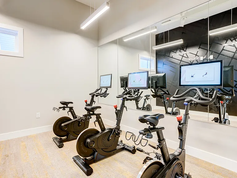 The Pointe at Siena Ridge 55+ Active Adult Apartment Homes — Photo 17