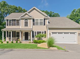 10 Cisco Dr, Shelton, CT 06484