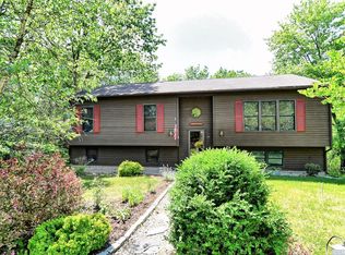 69 Derrick Von Brummel Cir, Athens, NY 12015